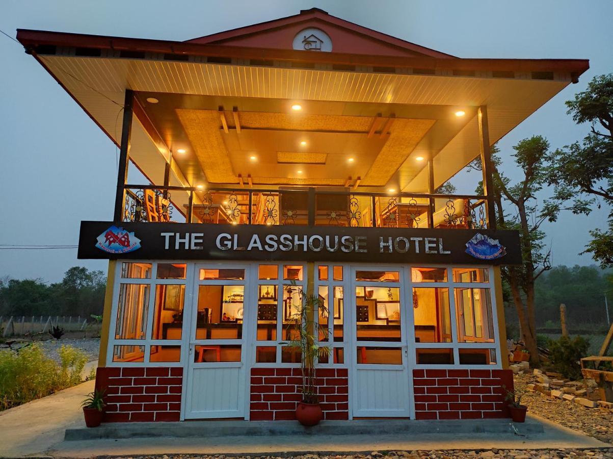 The Glasshouse Hotel Kawasoti Buitenkant foto